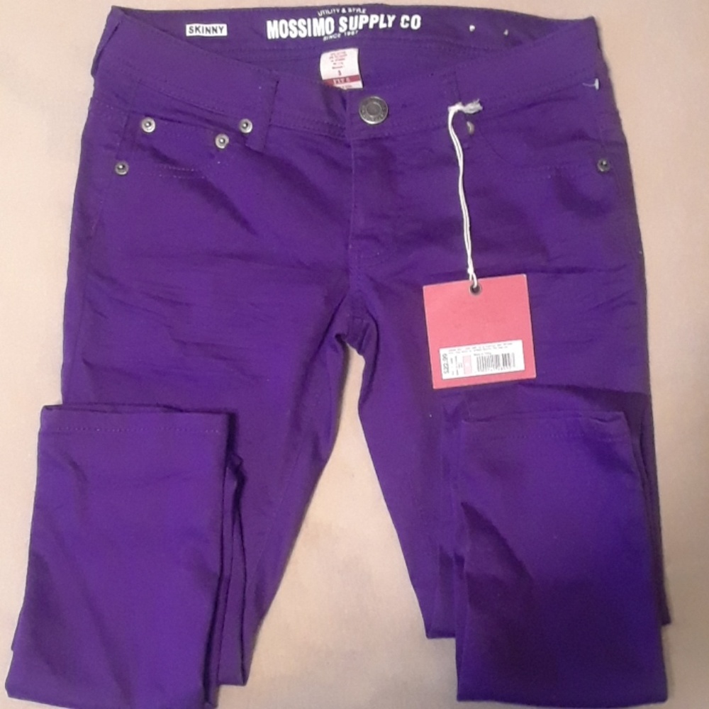 Women's Mossimo Plum Colored Size 3 Skinny Jeans